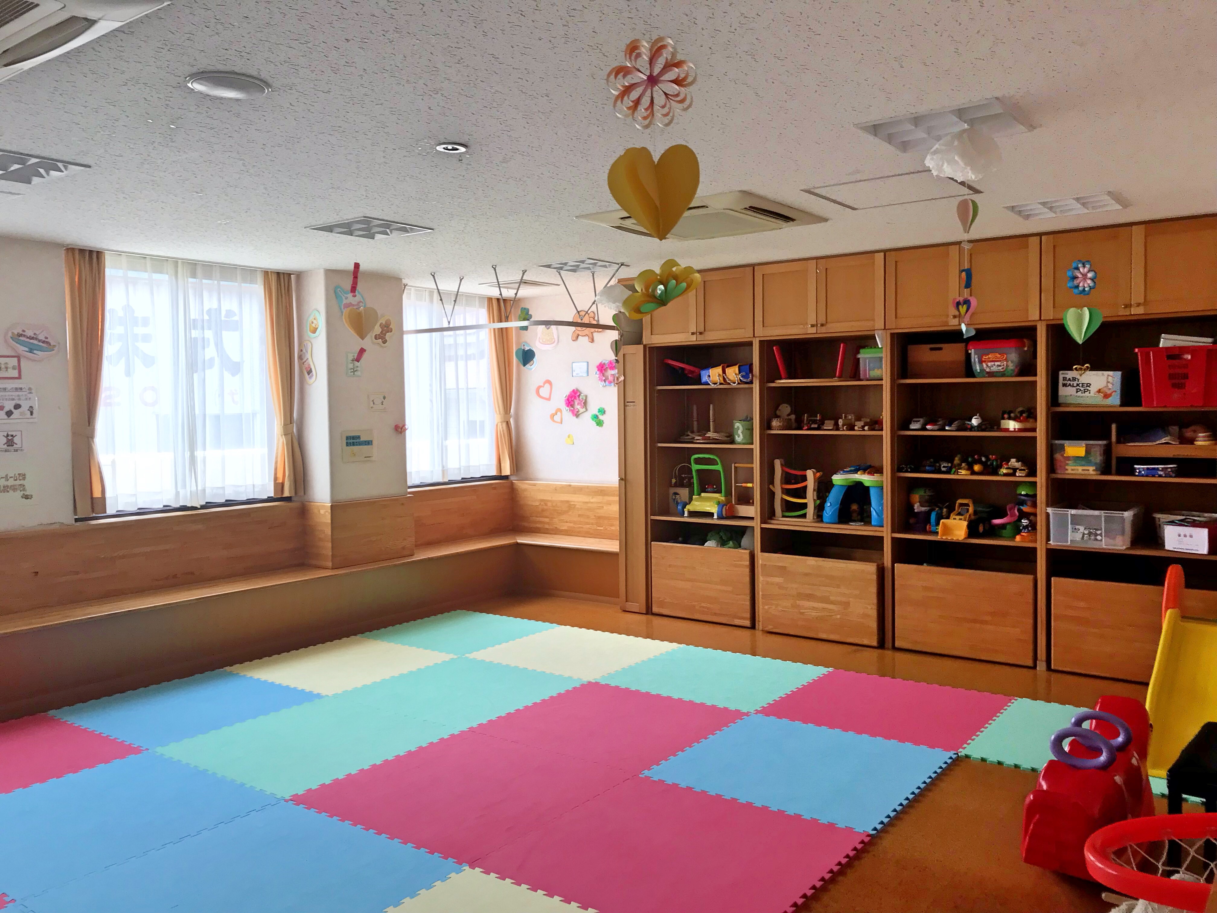横浜市 赤ちゃんの遊び場 小机駅すぐの地区センターがとっても便利 トントン拍子